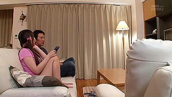 [pppd-604] My Girlfriends Older Step sister Is Luring Me To Temptation With Her Big Tits And Creampie Sex Hana Haruna Scene 4