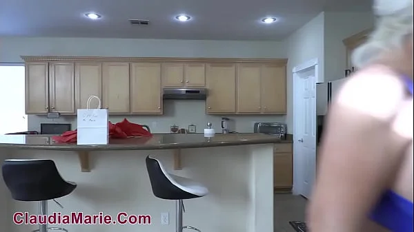 Claudia Marie VS Sofie Marie
