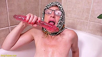 Stepmom Prolapse Her Cervix And Toying Her Tight Asshole