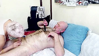 Large Boss Tests His Secretarys Snatch For Strength And Elasticity! Hold On, Sexually Excited Floozy!