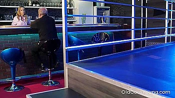 Queens Small Tits Movie By