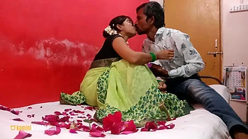 First Night Sex With Real Indian Wife Kamini Bhabhi