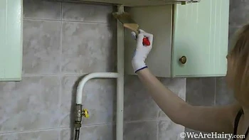 Lavatta W strips and masturbates in her kitchen - WeAreHairy