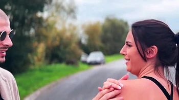 A nice surprise for Anissa - Jacquie et Michel TV