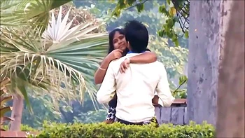 Indian Couple Love In Public - Indian Hidden Cams