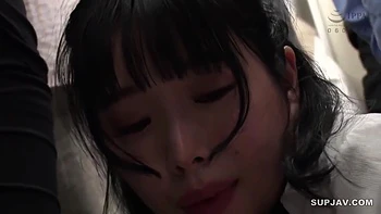 Minami Kozue The Sexy Office Lady Who Bares Her Anus For Fuck And Ejaculate Into In Raw Anal Sex Up Her Big Buttocks