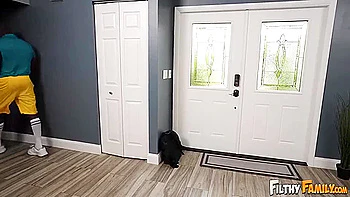 Horniest Stepmom Alive Milf, Rajshot