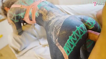 Tattooed babe Anuskatzz gets her tight ass stretched deep by thick Italian cock in wild anal fuck