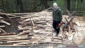 Amateur Czech Wife Takes Rough Anal and Huge Cumshot in Doggy Style