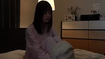 06728,A bitch is fully exposed during sex!