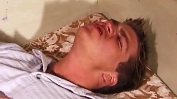 Amateur Babe From Germany Fucked In Threeway