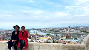 Camila goes straight to the point... - Jacquie et Michel TV