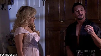 Syren Sexton Tests Her New Tasty Lube