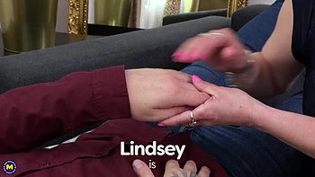 Milf Psychiatrist Lindsey Treats Her Young Patient With Lots Of Love