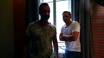 Kitana must comply with David's demands... - Jacquie et Michel TV