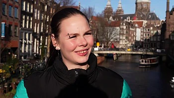 Mary-Jane is enjoying herself again! - Jacquie et Michel TV