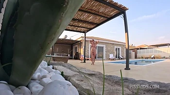 Casual Afternoon Of Amuse De Rauch Self Piss And Pee