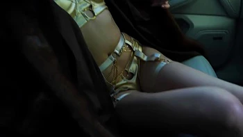 Joss helps out a damsel in distress - Jacquie et Michel TV