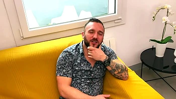 An exclusively anal casting for the young Manéa! - Jacquie et Michel TV