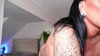 Hotmilfbitchs Room Chat In A Live Adult Video Chat