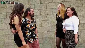 Cumthirsty CFNM babes gives BJ to guy