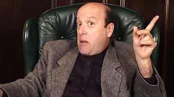 Teen hottie has strong orgasms