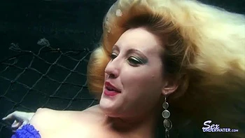 Caresses ft. Sunny Dae  Delila: Blonde, Pornhub  Brunette Porn