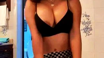 Lizbeth Rodriguez dancing: Amateur, Brunette  Onlyfans Porn