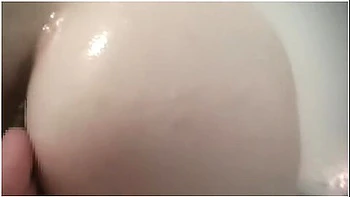 Mum In The Bath Warms The Rain-soaked Dad In The Bath And Has Sex With