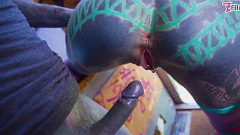 Tattooed hottie Anuskatzz has fun in the RV