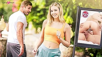 Of An Amateur Milf - Creamped By Stranger In Public Park