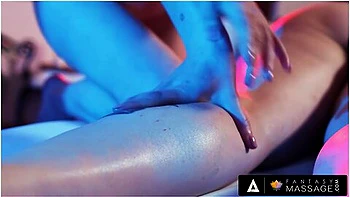 Big Titties Milf Lauren Phillips Gets Her Rewards From 18yo Lily Larimar