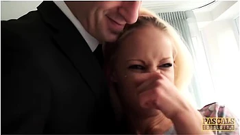 Double - Milfs Amy And Loulou Love To Get Used