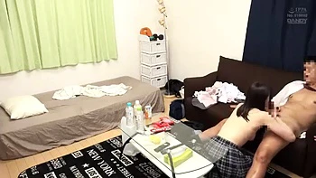 06933,A good woman is in full sex appeal!