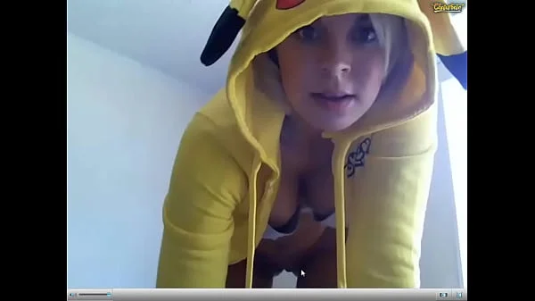 Sexy Neyaa in pikachu suit