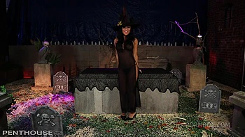 Asa Mistress of the Dark