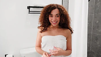 Hot teen Willow Ryder gets fucked in the bathroom