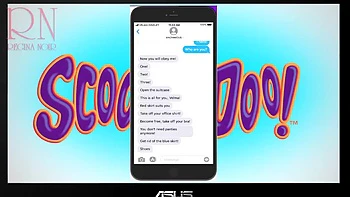 Sexretario. Secretaria Velma Dinkley. Velma Encantada. Scooby Doo. La Secretaria Se Prueba Unas Medi