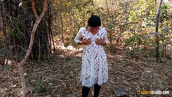 Beautiful Indian Wife Kamini Outdoor Striptease Solo Sex