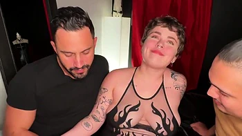 It's even... and especially double with Gigi! - Jacquie et Michel TV