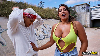 Colombia's finest anal