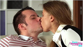 Bonnie Dolce Delivers Hot Lesbian Show With Gf Liz Ocean Sparks Wild 3some