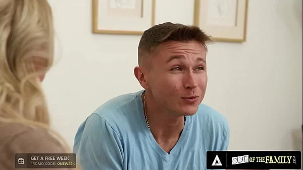 Busty MILF Alura Jenson Lets Stepson Ride Her Amazing Ass