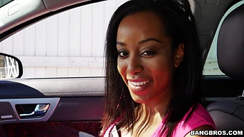 Horny Student Gets Fucked In Car Outside University