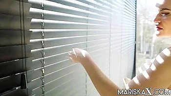 Kitana Lures Hd Smut By