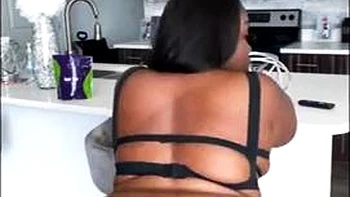 Huge booty fye booty ft. Fyebottom: Big Tits, Xnxx  Bbw Porn