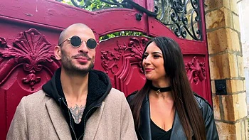 Cataleya, 28, seizes the opportunity to go further! - Jacquie et Michel TV