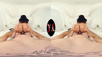 Latina in black VR: Blowjob, Doggy  Cowgirl Porn