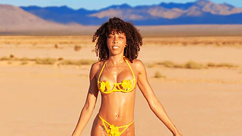 Frecklemonade Needs A Dick To Suck