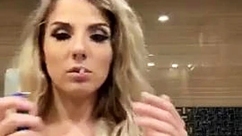 Underboob from sexy tiktok thot: Amateur, Blonde  Stripchat Porn